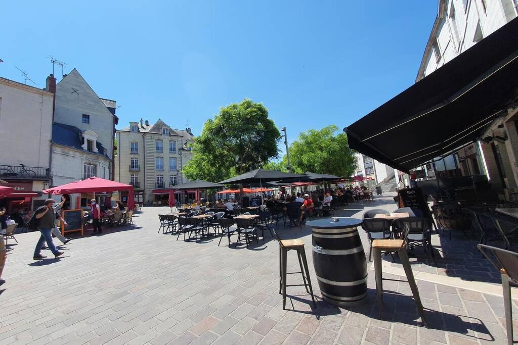 Appartement Loire Et Chateau, Hyper Centre, Vue Loire, Linge Inclus, 3Eme Etage سوموور المظهر الخارجي الصورة